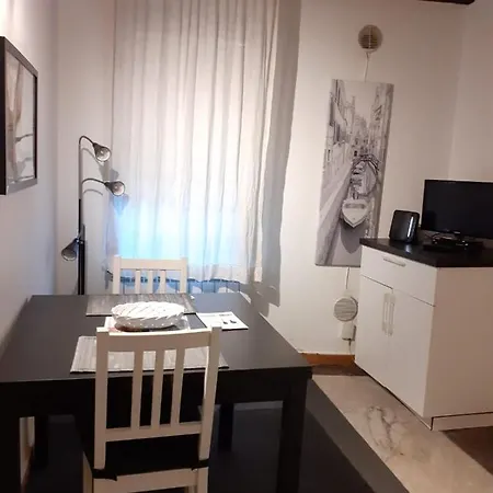 Castello Ground Floor Appartement Venise