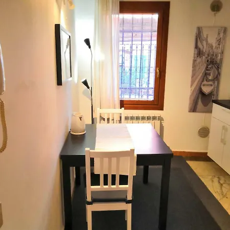 Castello Ground Floor Appartement Venise